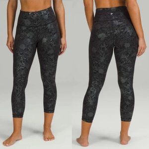 Lululemon Wunder Under High Rise Crop Leggings Shine Logo Flourish Black Size 8